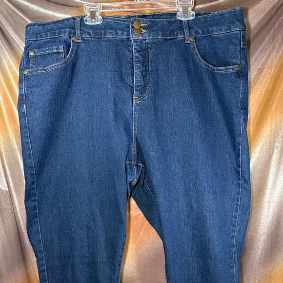 Eloquii Denim - Eloquii size 24 Slim Dark Blue Stretch‎ Denim Jeans E2